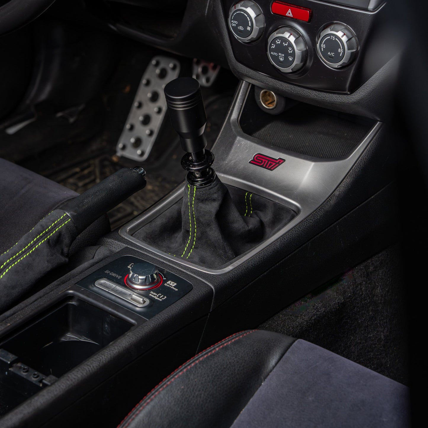 Billetworkz Premium Alcantara Shift Boot – Subaru STI 2008–2014