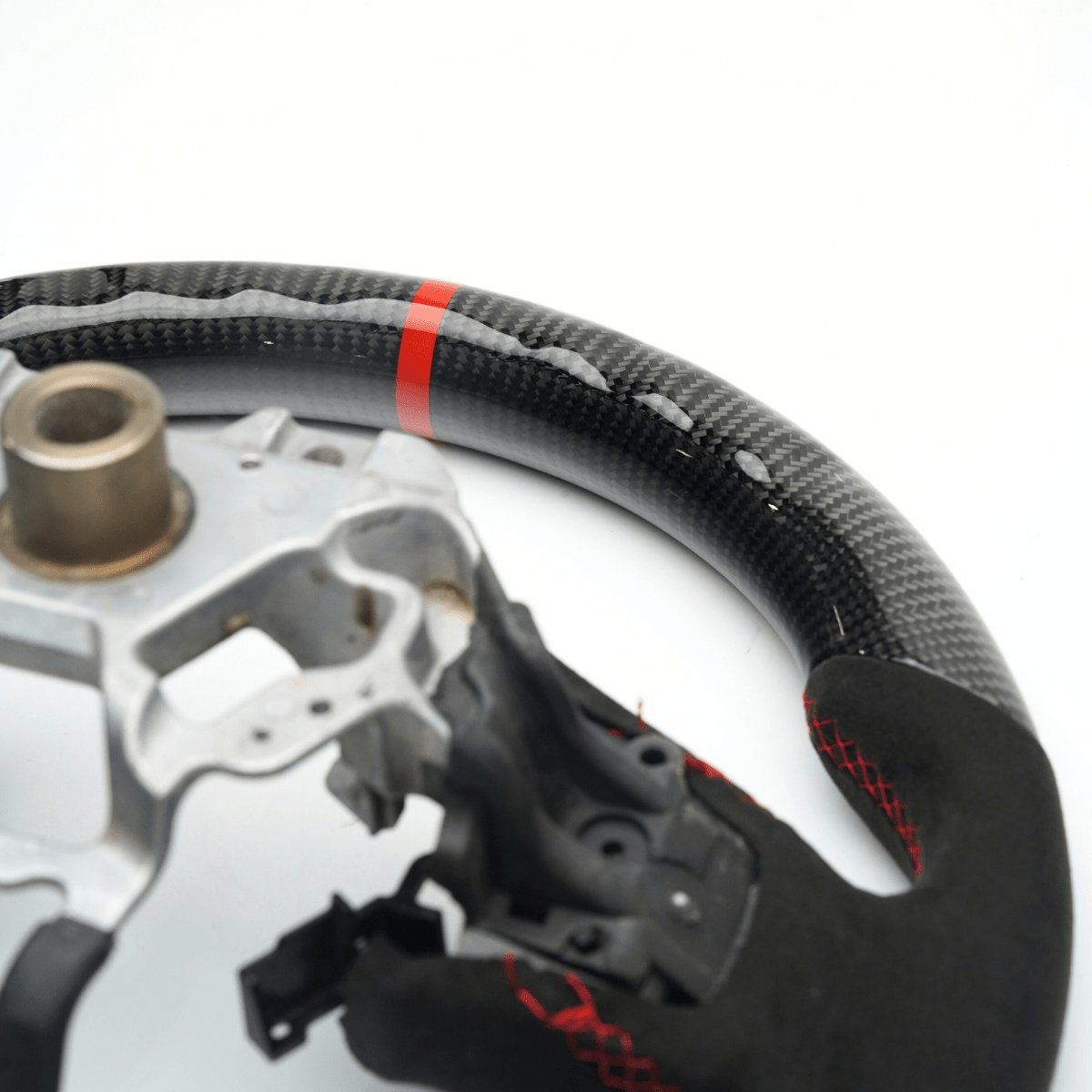 JDMuscle [17+ Infiniti Q50/Q60] Carbon-Lite Series Steering Wheel